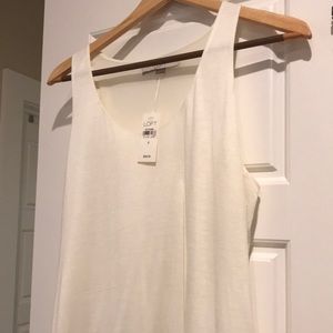 Cream flowing Tank